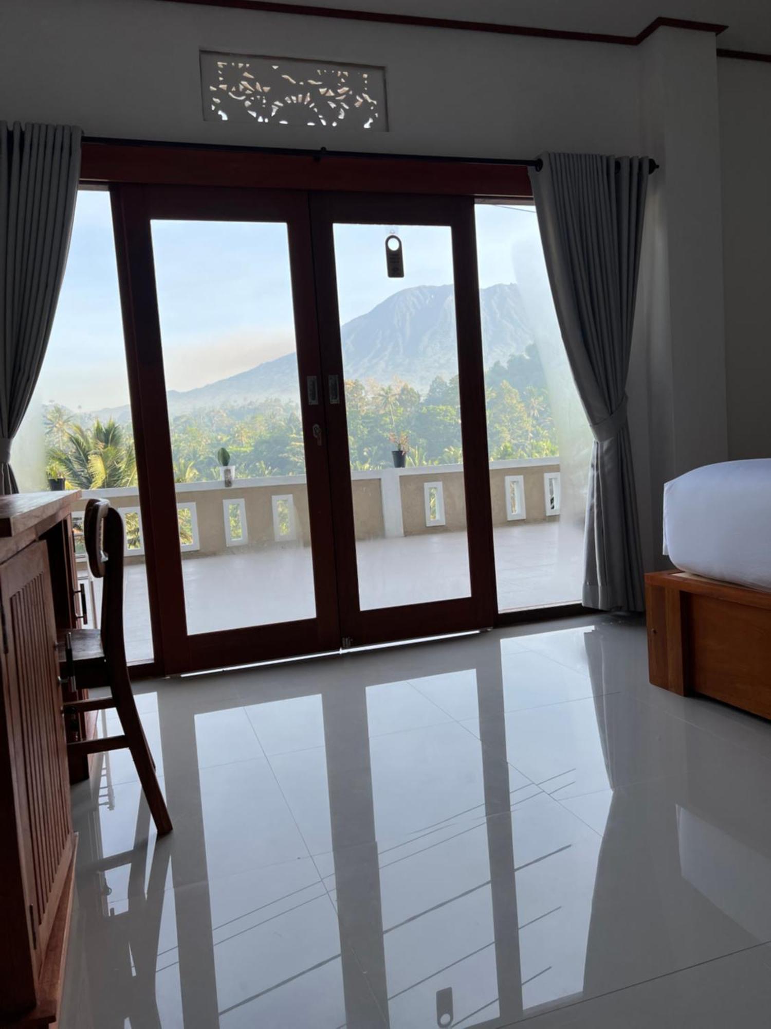 Bisbis House Iseh Village Selat Kültér fotó