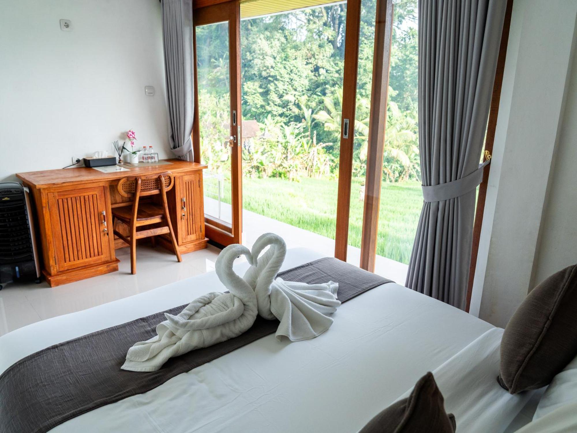 Bisbis House Iseh Village Selat Kültér fotó